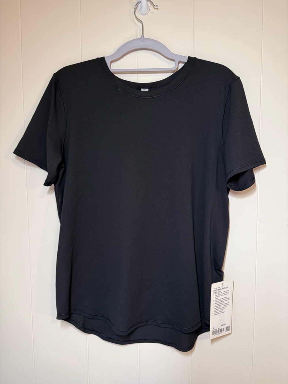 Lululemon High Neck Run and Train Tee Black Size 10 NWT Athleisure